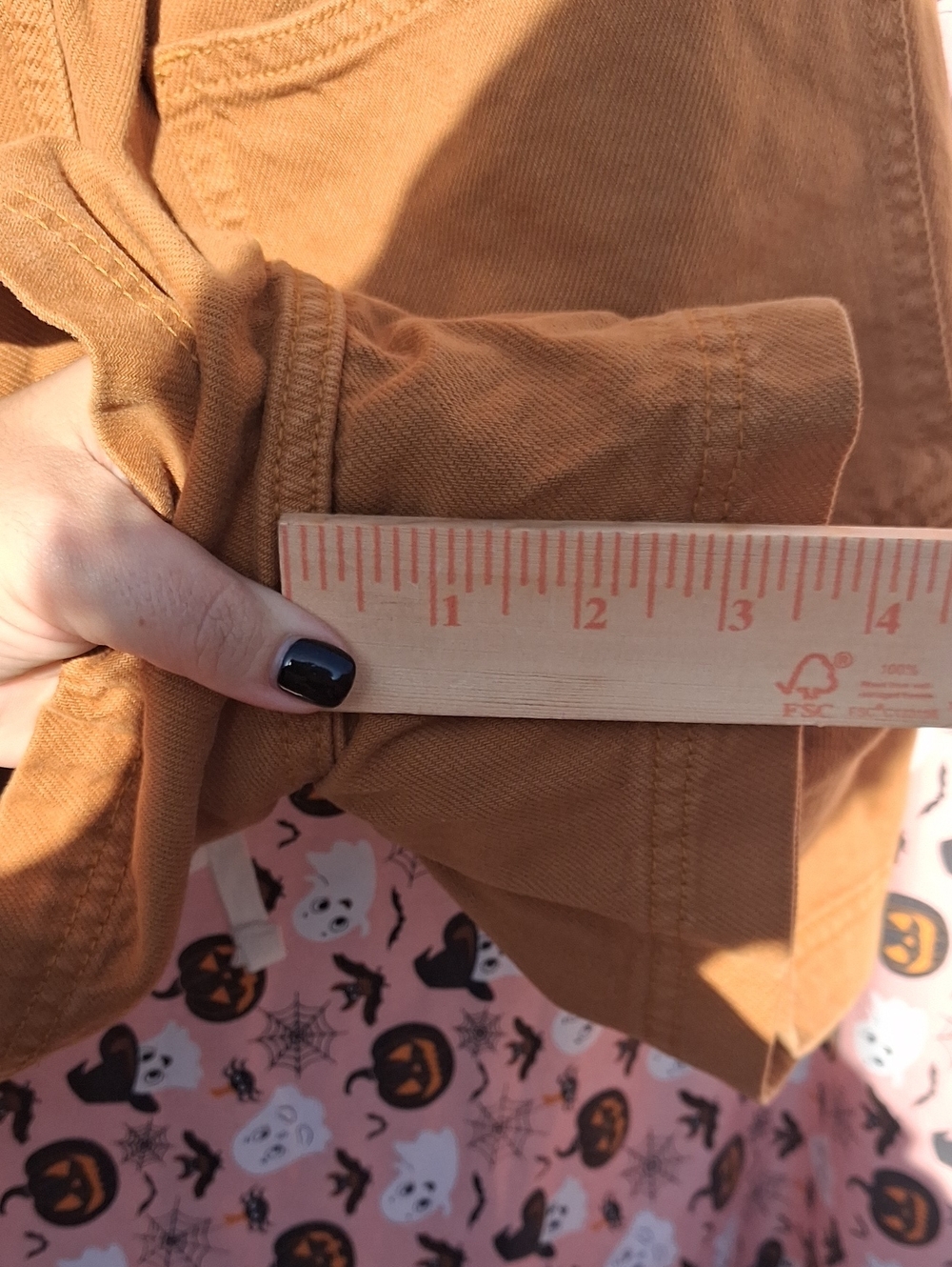 Universal Thread Women's Drawstring Tan Shorts - Picture 4 of 5